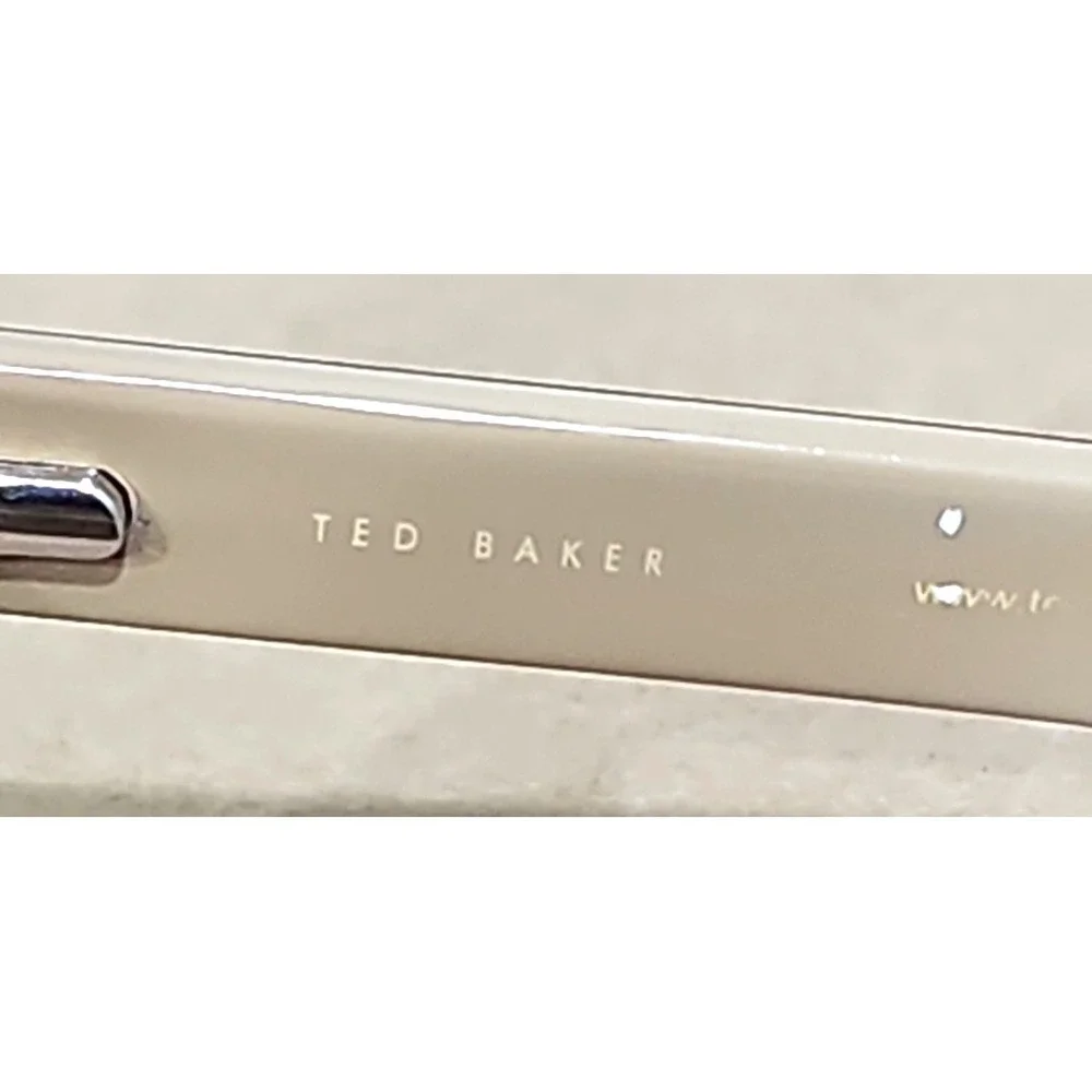 TED BAKER B693 Women's‎ Sunglasses Brown Cat Eye Frames 56-18-140